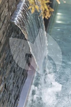 Oase Aquarius Universal Premium 5000 Fonteinpomp -Goedkope Droom Vijver Winkel aquarius universal premium 5000 fonteinpomp 56617 3 0 667x1000 3